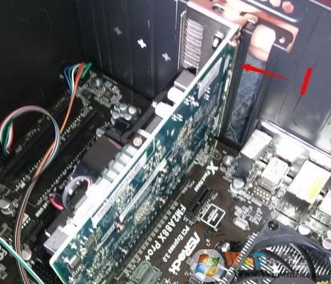 開機(jī)顯示器沒反應(yīng)怎么辦?win7開機(jī)顯示器點不亮的解決方法