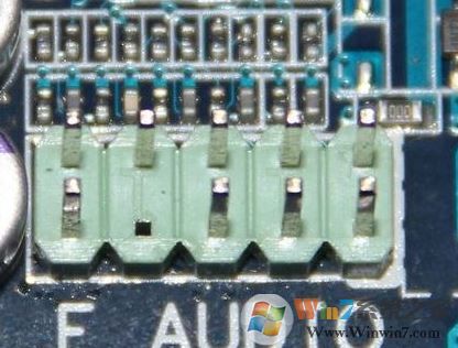 win7系統電腦插耳機沒有聲音怎么辦?(已解決)